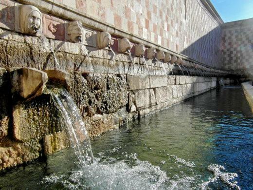 LʼAquila B&B Del Viale المظهر الخارجي الصورة